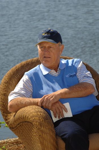 oldcorkscrewjacknicklaus1079