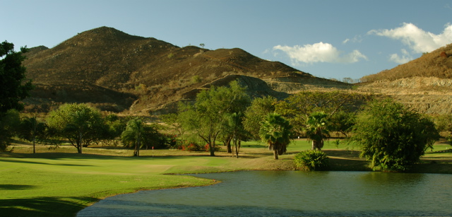 ellegadogolfresort0100
