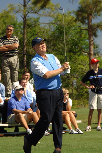 oldcorkscrewjacknicklaus1116