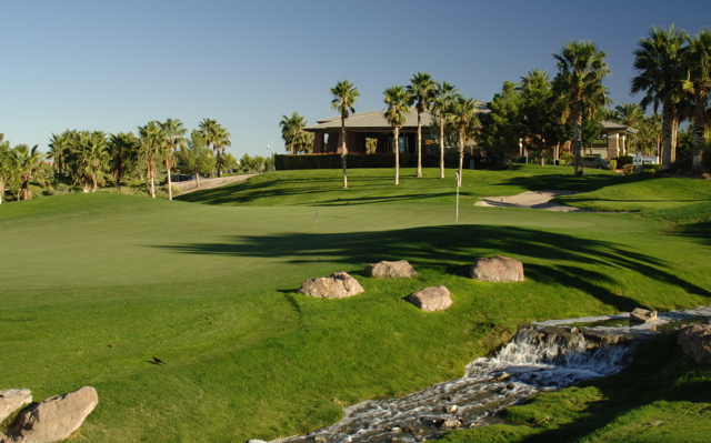 rhodesranchcountryclub0102