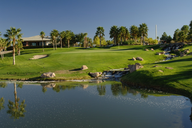 rhodesranchcountryclub0106