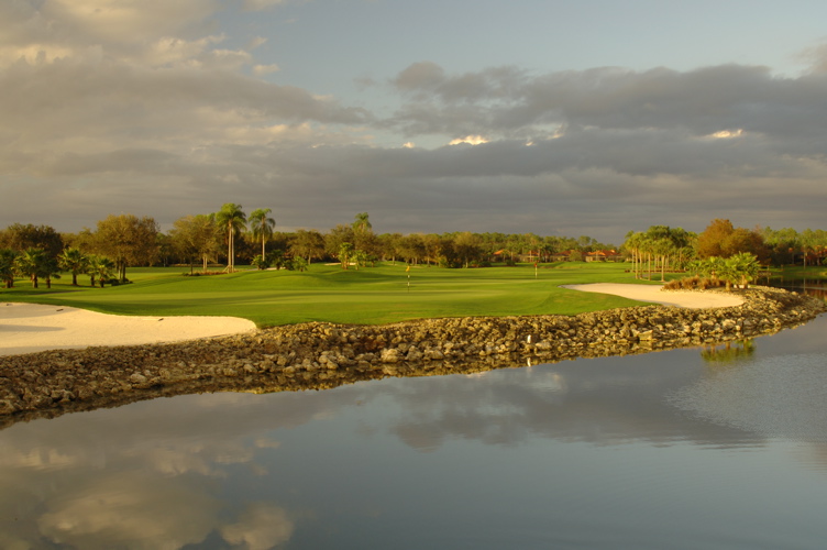 vineyardsnaplesnorthcourse0316